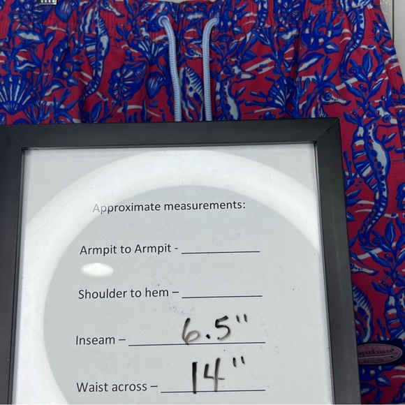 Vineyard Vines Men’s Printed Chappy Swim Trunks Seahorses Sailor Red - XS - Picture 7 of 7